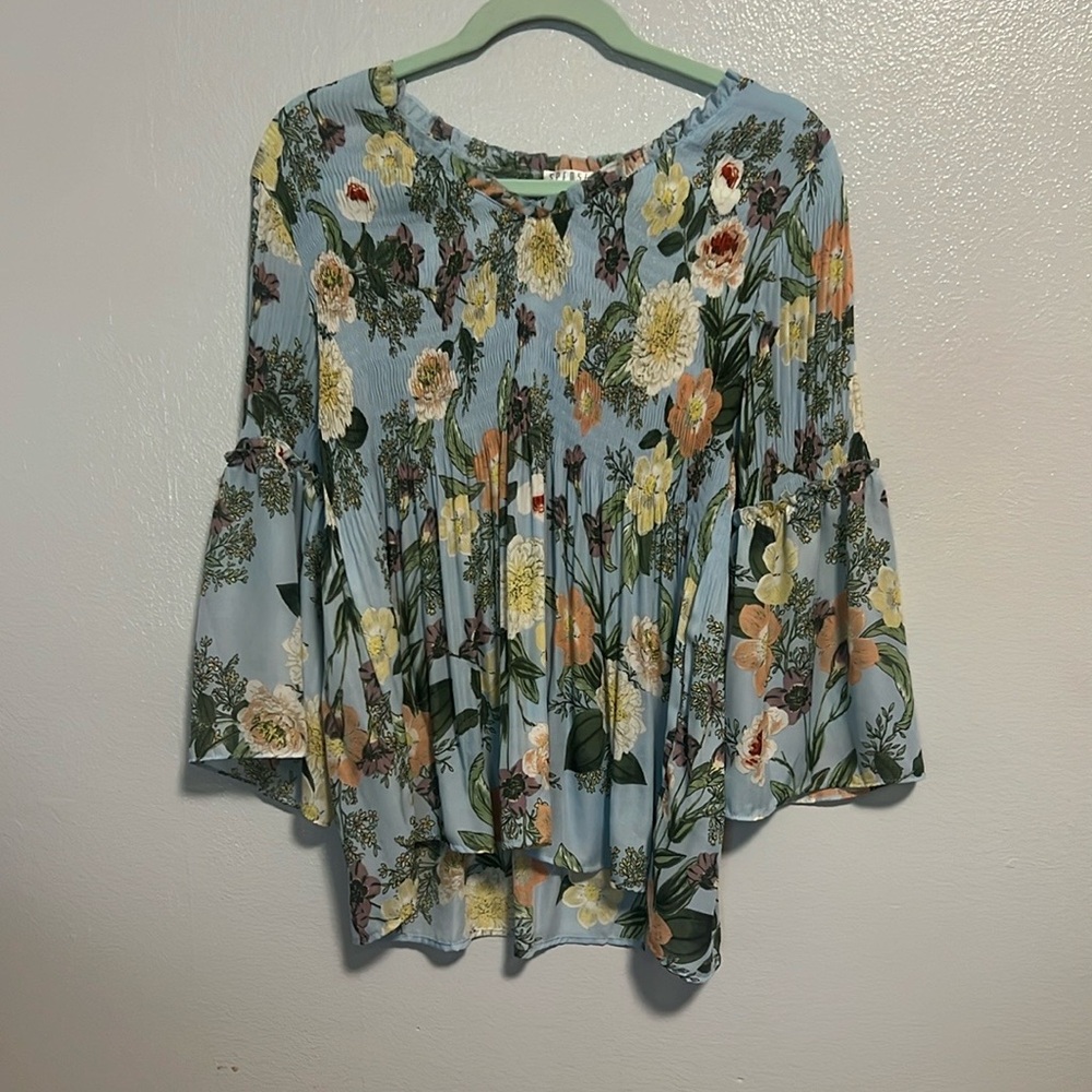 Spense Blue Floral High-Low Lightweight Blouse Size Small